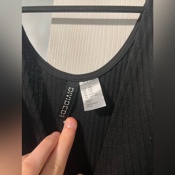 H$M MIDI CUT OUT DRESS - Picture 3 of 4